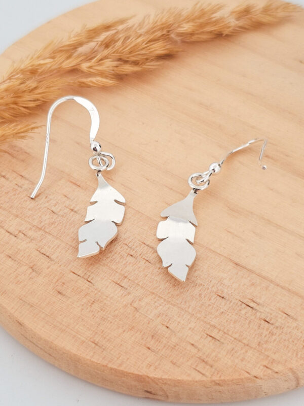 Boucles d'oreilles en argent feuilles de dos